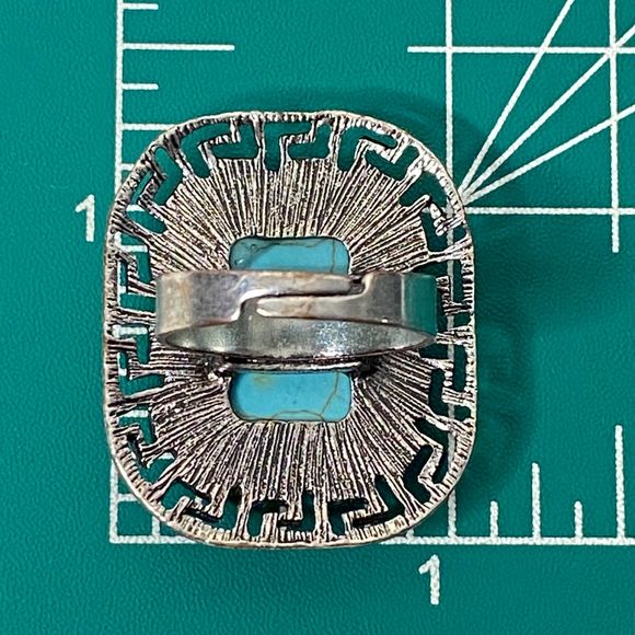 Southwest Style Earrings & Ring Faux Turquoise Stones Rhinestones Silver Frame - Picture 14 of 15